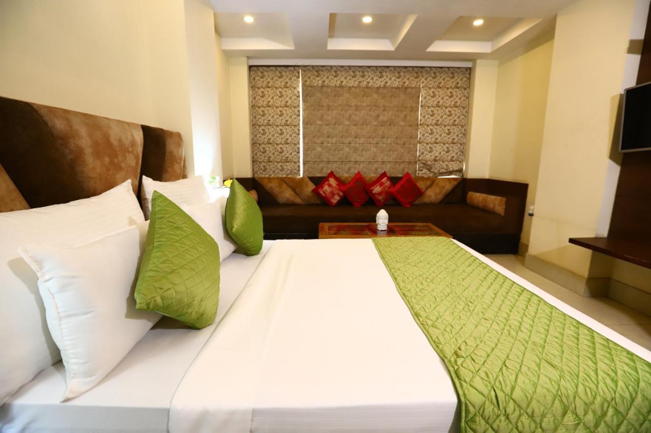 The Picasso Residency - Naraina New Delhi 호텔 외부 사진