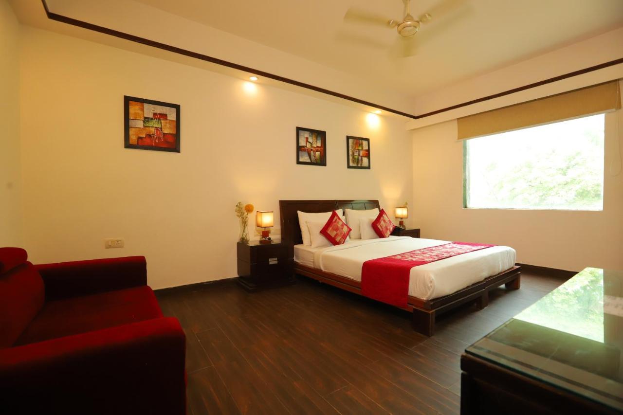 The Picasso Residency - Naraina New Delhi 호텔 외부 사진