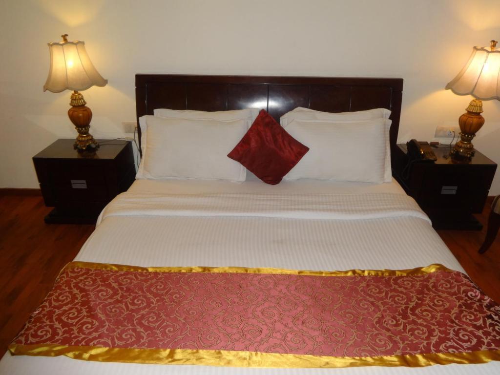 The Picasso Residency - Naraina New Delhi 호텔 외부 사진